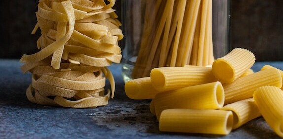 Tworzenie potraw na bazie makaronów