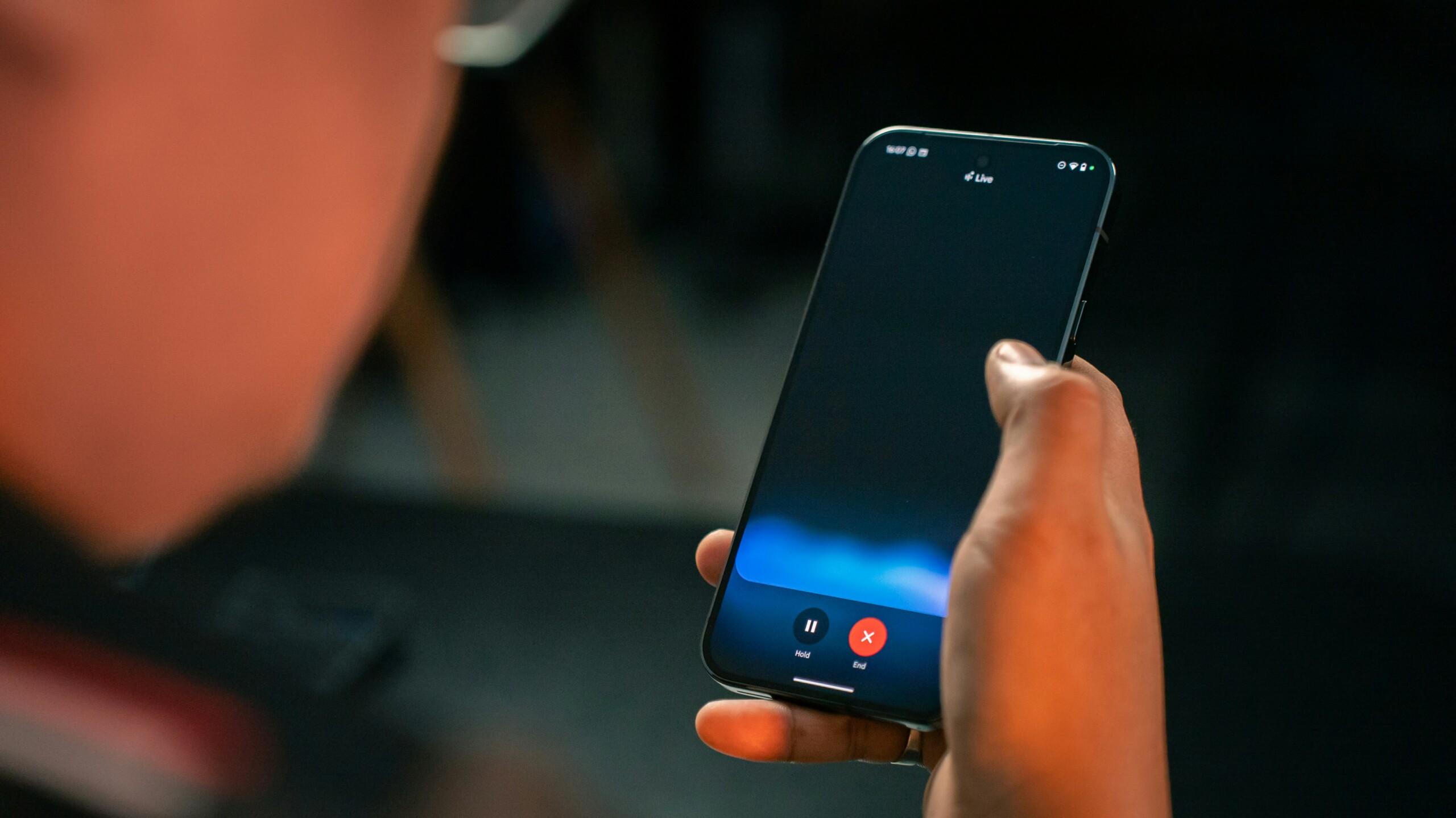 DeepSeek w raportowaniu i generowaniu analiz finansowych